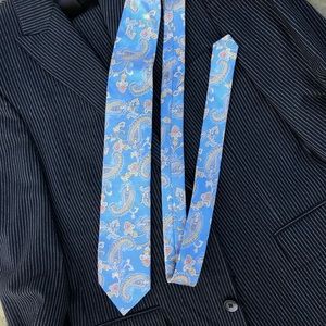 JOS A BANK’S Blue Silk Paisley Tie